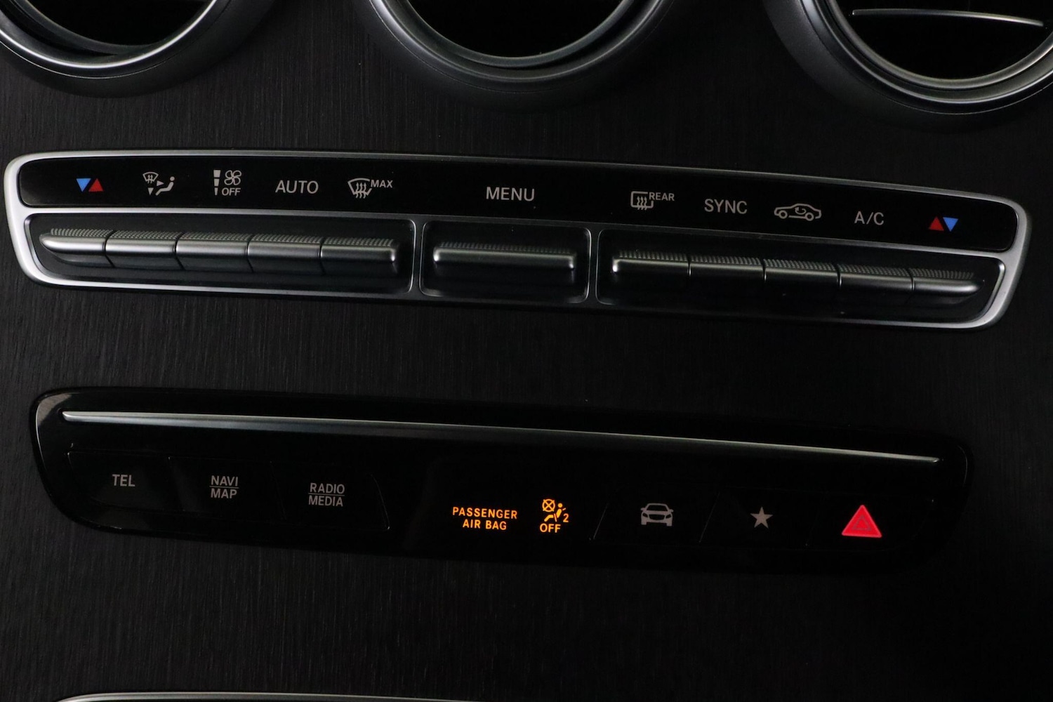 Used Mercedes-Benz GLC 2021 for sale - 76832356: Photo 27