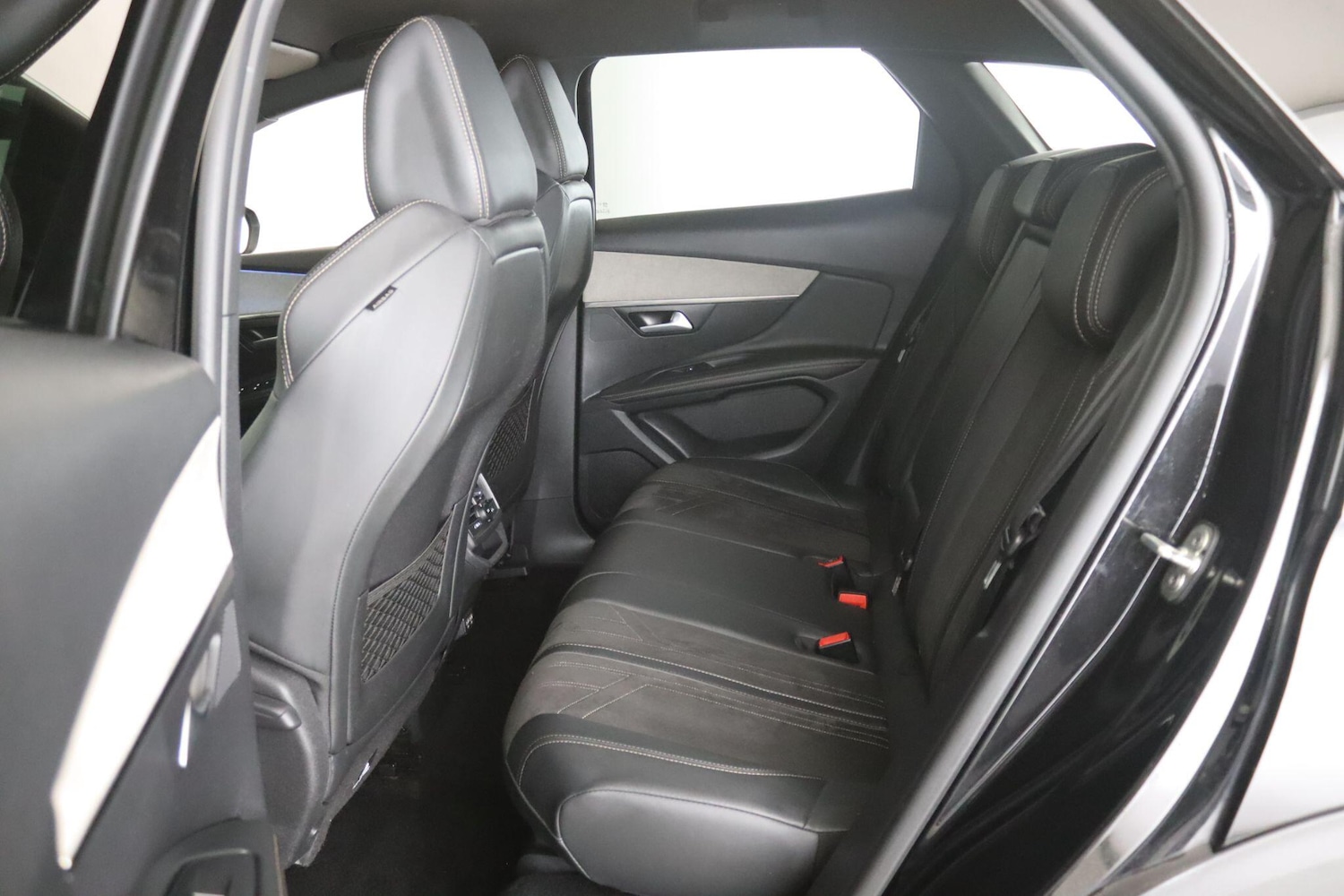 Used Peugeot 3008 2021 for sale - 77131595: Photo 12