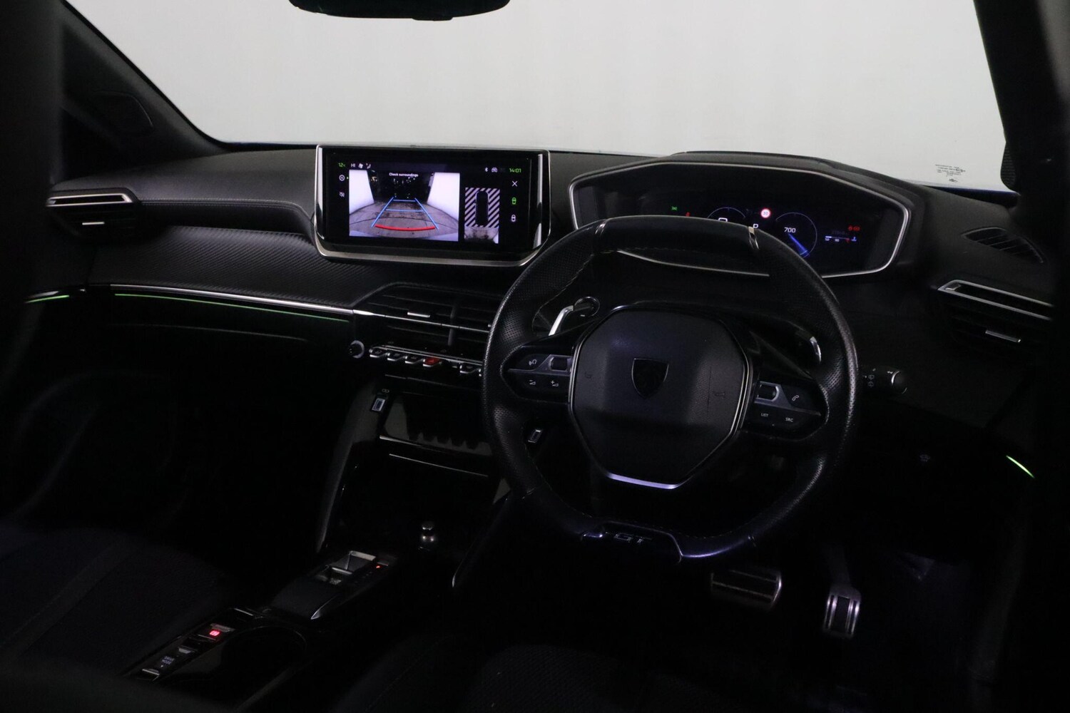 Used Peugeot 2008 2023 for sale - 76714360: Photo 15