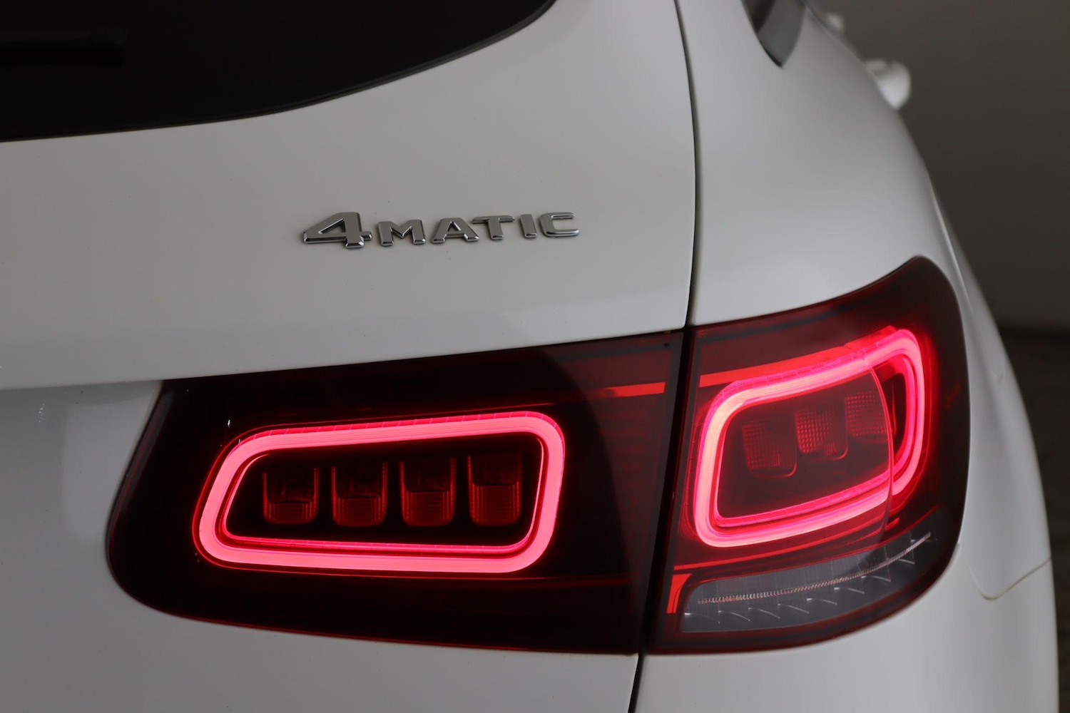 Used Mercedes-Benz GLC 2019 for sale - 76608108: Photo 10