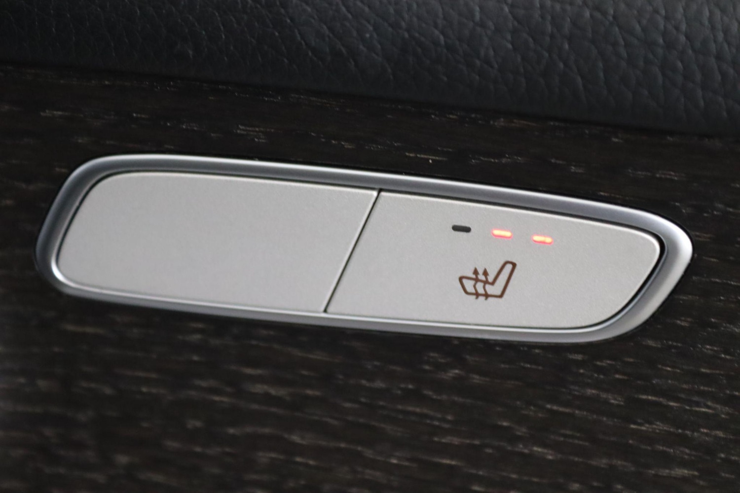 Used Mercedes-Benz GLC 2019 for sale - 76608108: Photo 20