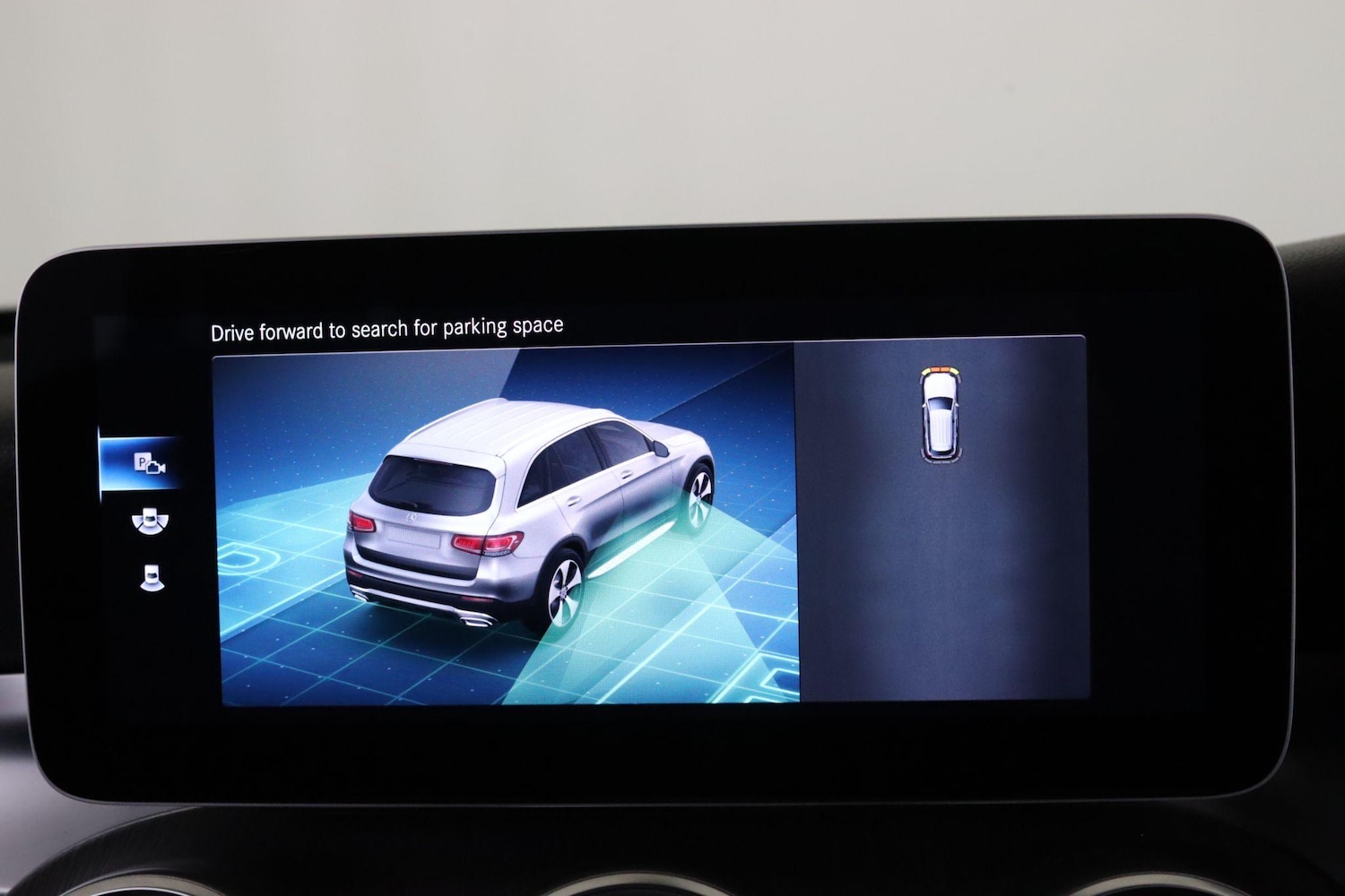 Used Mercedes-Benz GLC 2019 for sale - 76608108: Photo 47