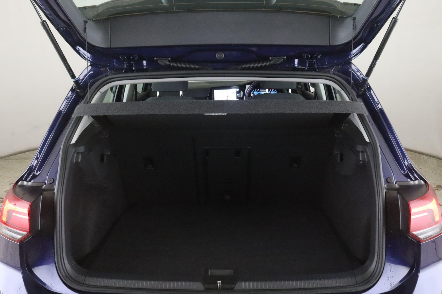 Used Volkswagen Golf 2023 for sale - 76899184: Photo 14