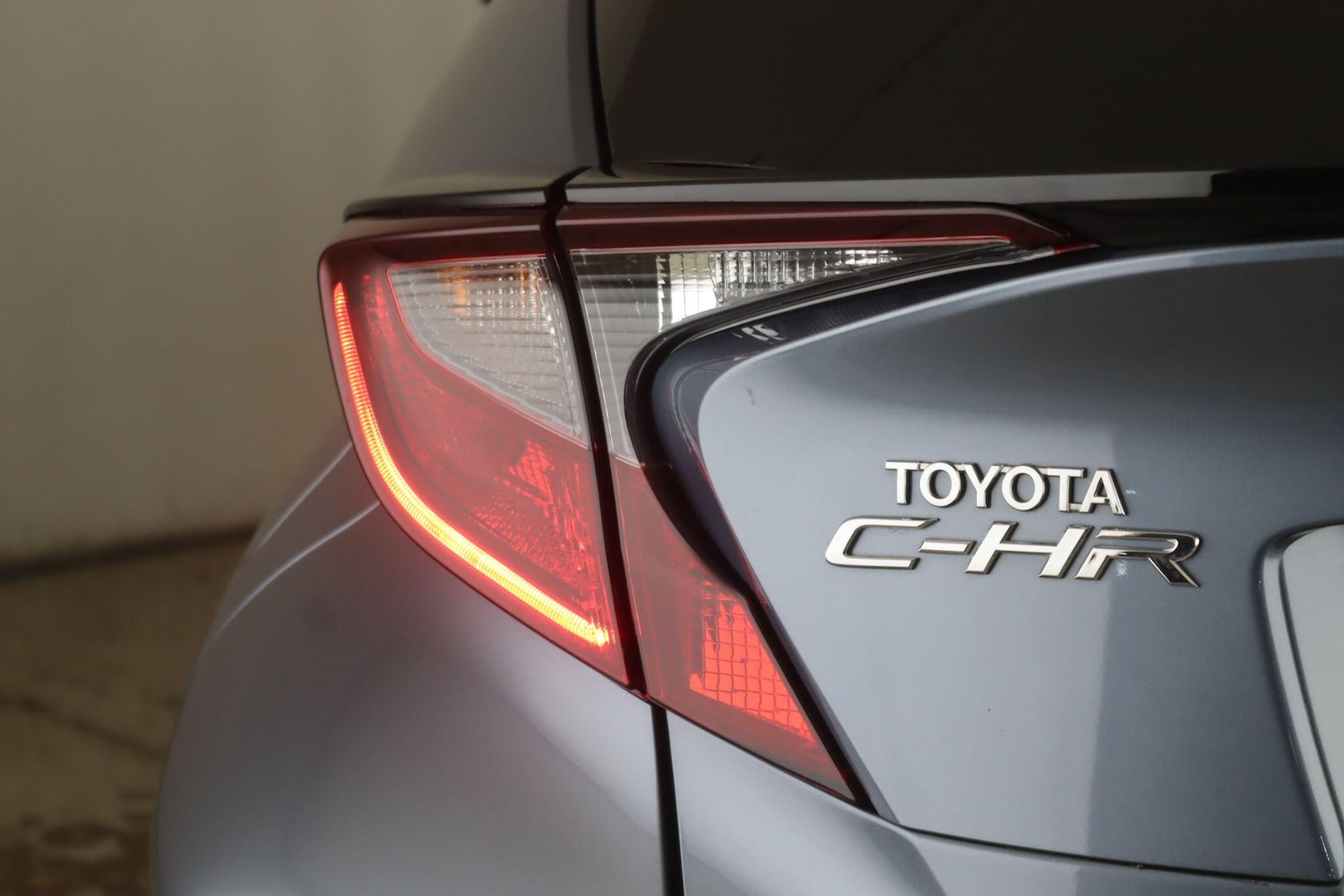 Used Toyota C-HR 2022 for sale - 76398768: Photo 10