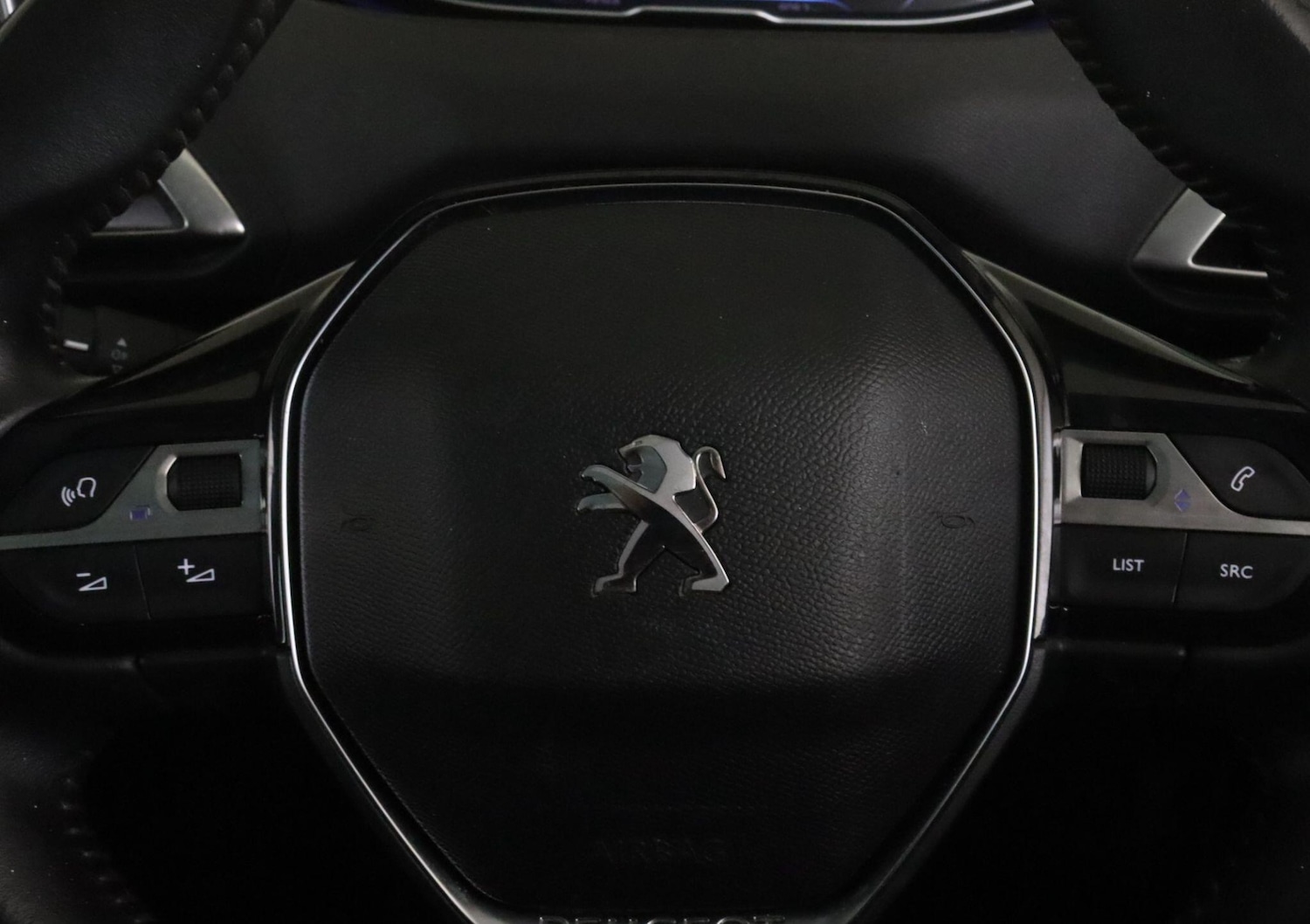 Used Peugeot 5008 2022 for sale - 77143223: Photo 16