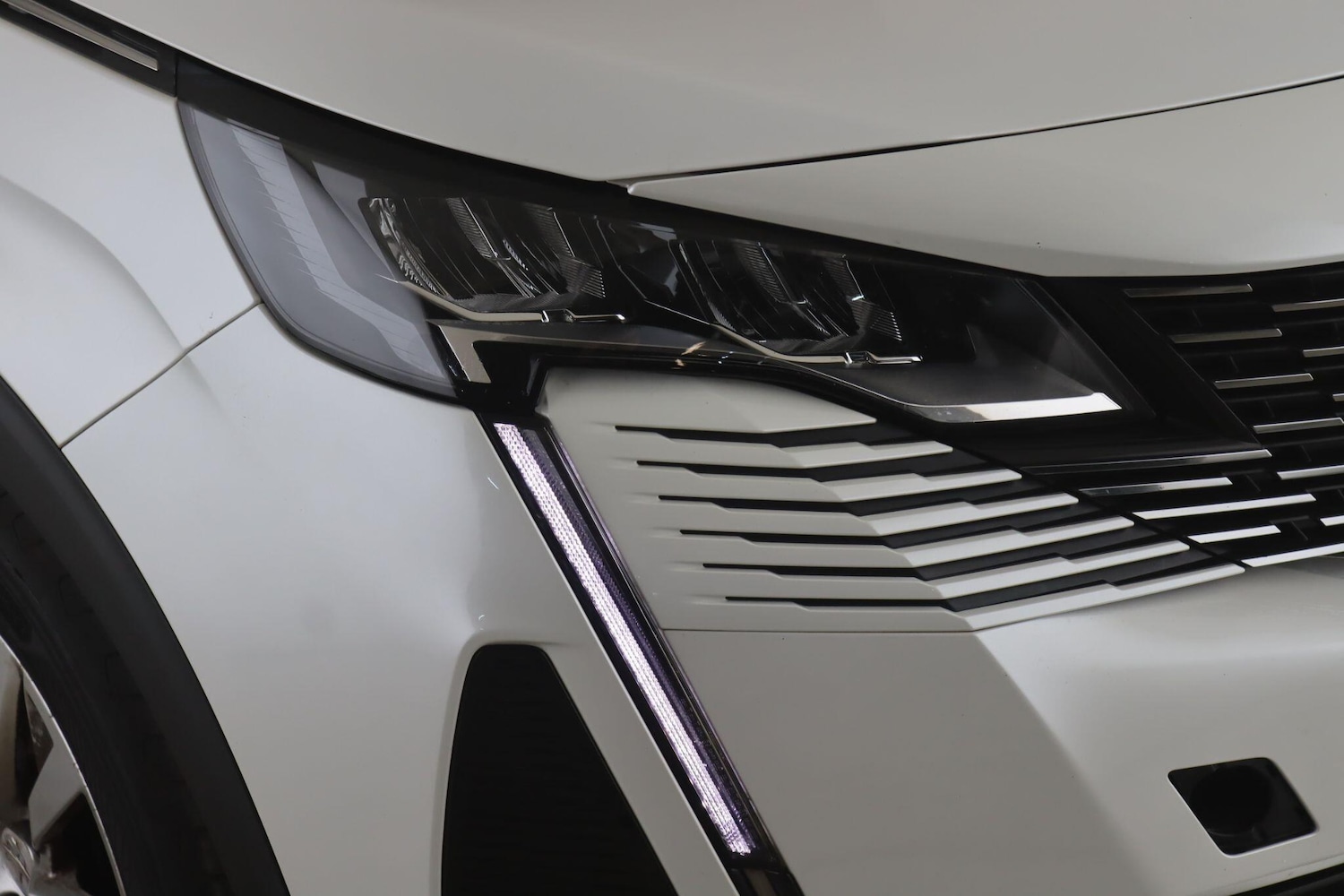 Used Peugeot 5008 2022 for sale - 77143223: Photo 9