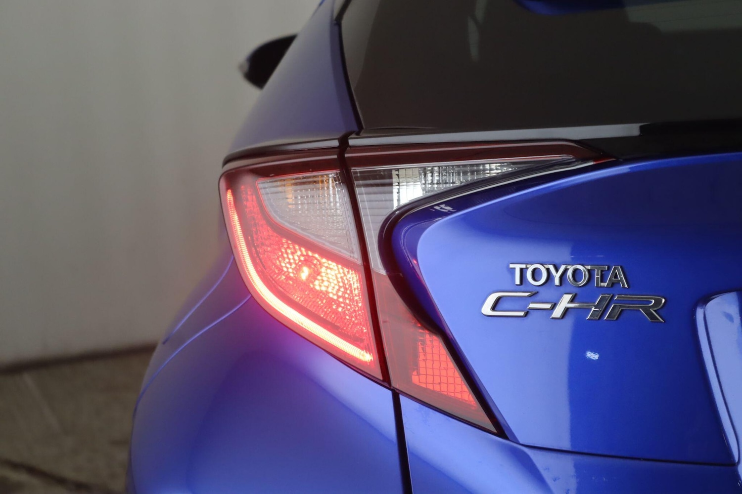 Used Toyota C-HR 2022 for sale - 76472579: Photo 10