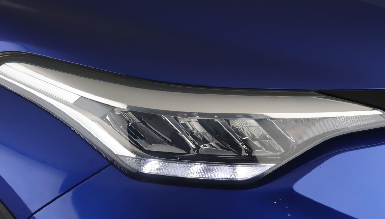 Used Toyota C-HR 2022 for sale - 76472579: Photo 9