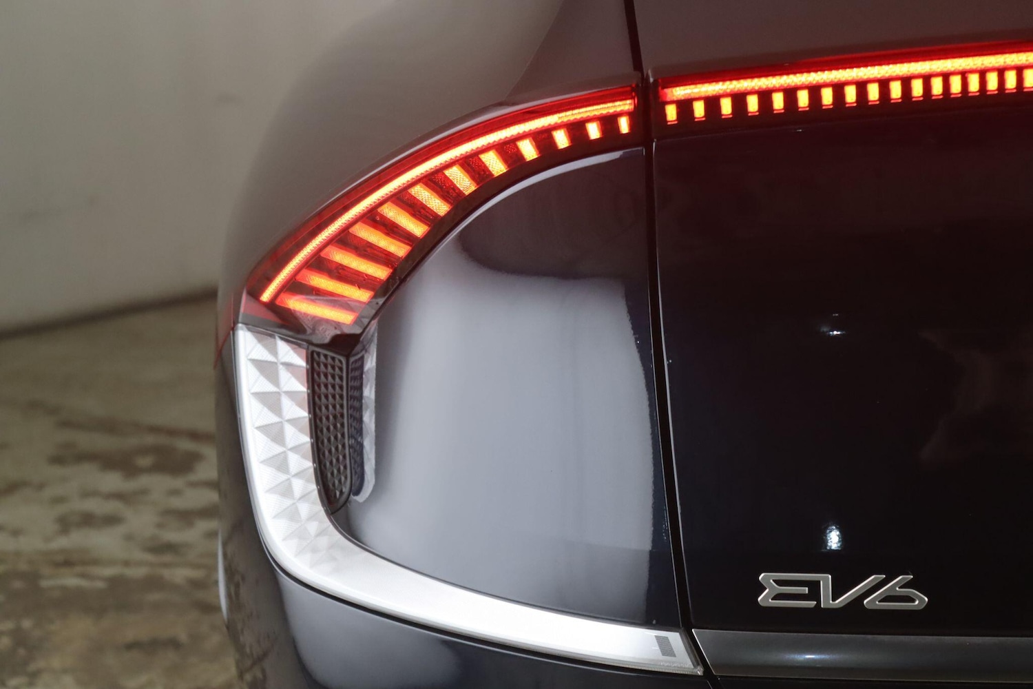 Used Kia EV6 2024 for sale - 77229284: Photo 10