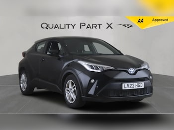 Used Toyota C-HR 2023 for sale - 78662632: Photo