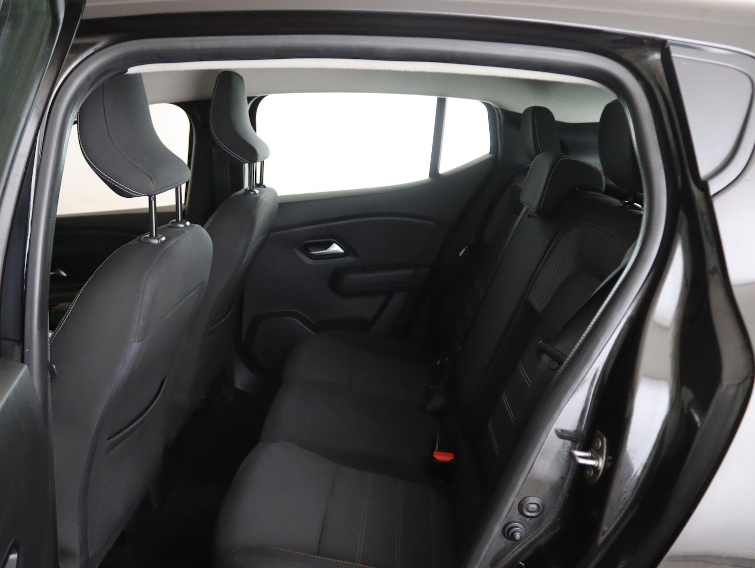 Used Dacia Sandero Stepway 2022 for sale - 75927755: Photo 9