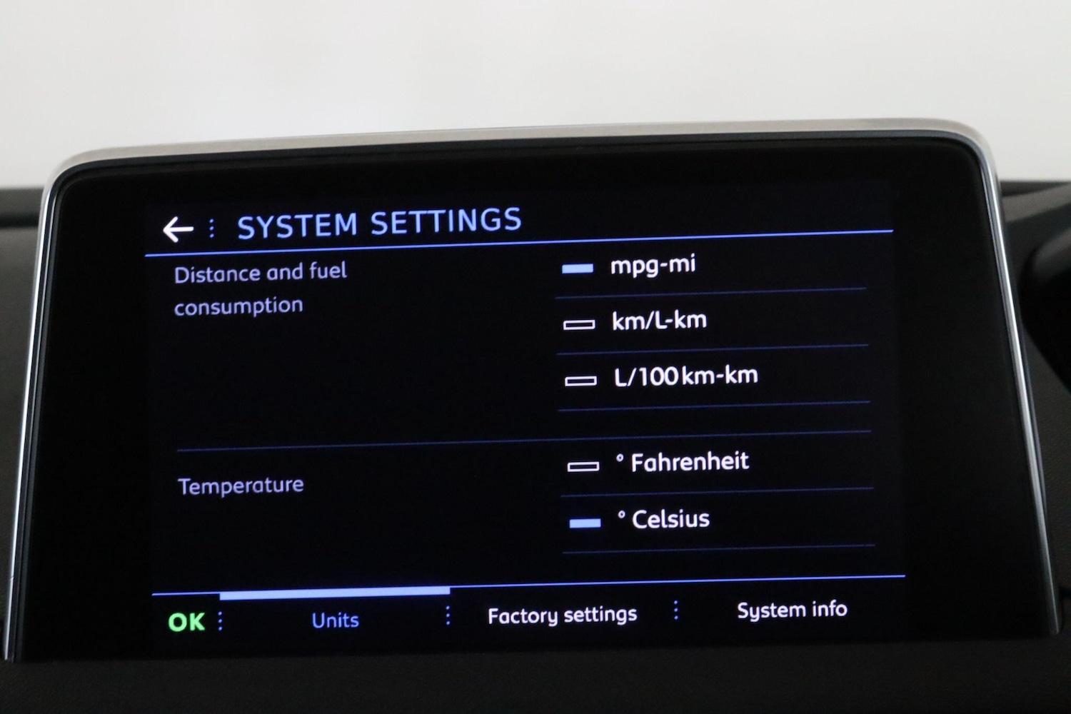 Used Peugeot 5008 2020 for sale - 77424631: Photo 32