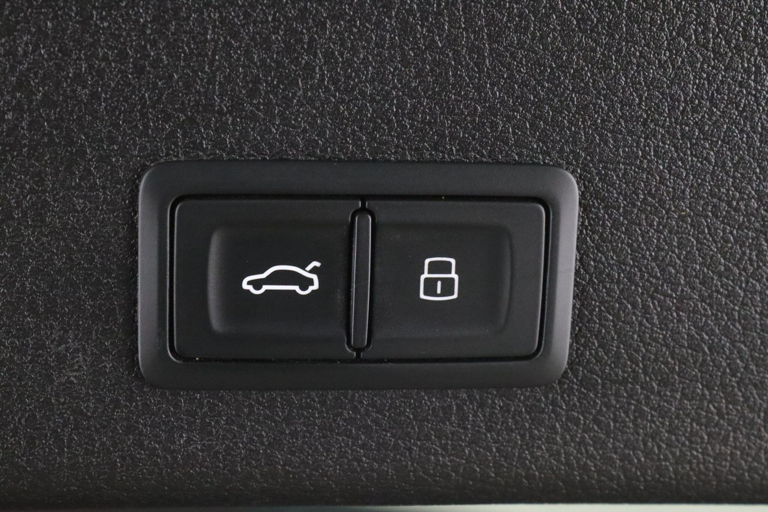 Used Audi e-tron 2021 for sale - 77130881: Photo 14