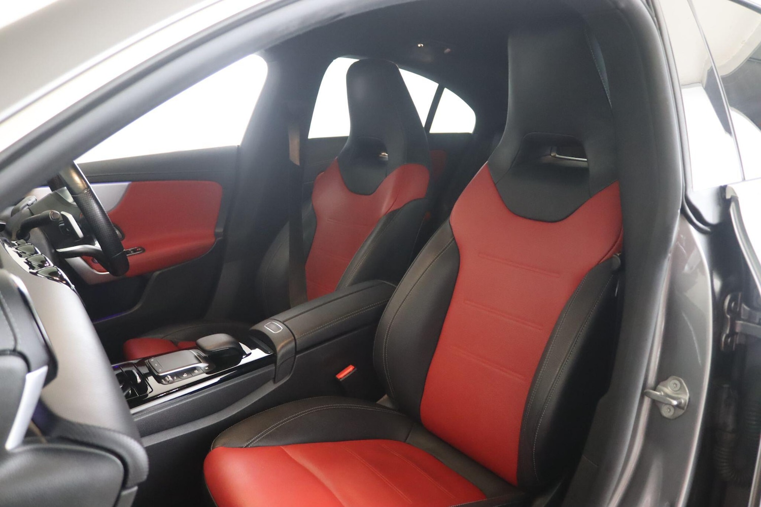 Used Mercedes-Benz CLA 2021 for sale - 76337024: Photo 13