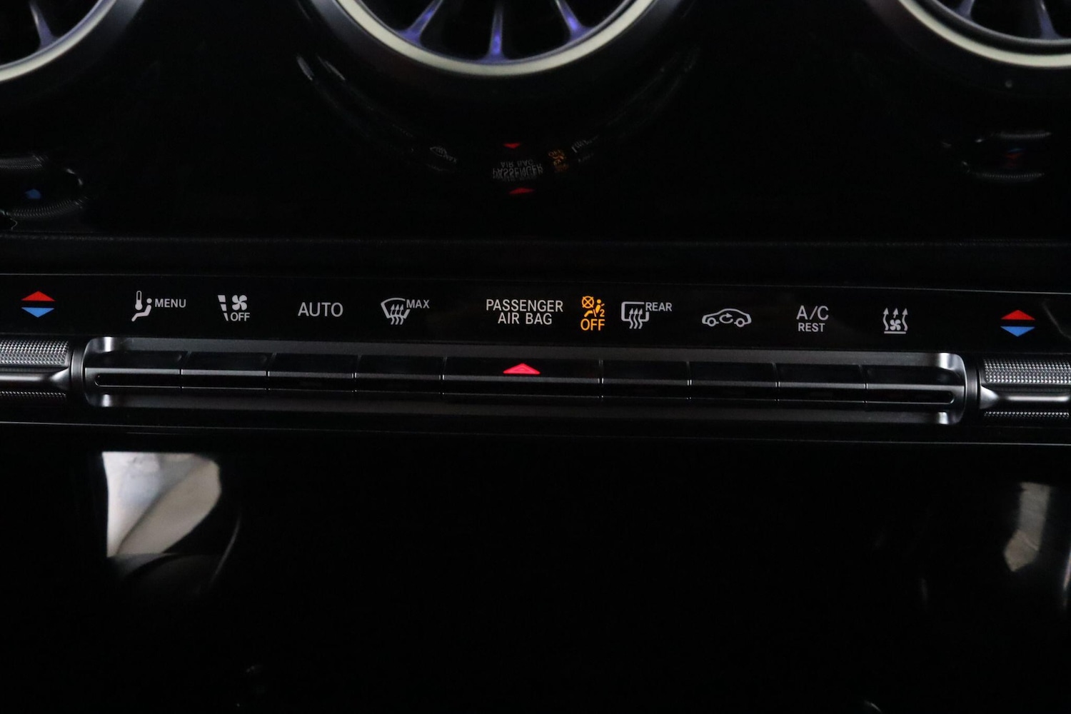 Used Mercedes-Benz CLA 2021 for sale - 76337024: Photo 29