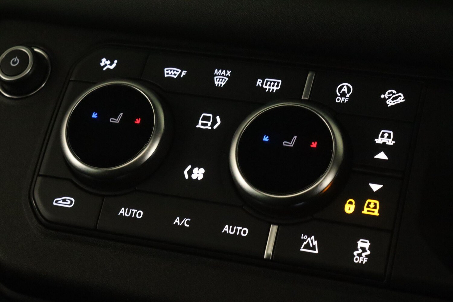 Used Land Rover Defender 2022 for sale - 77425421: Photo 28