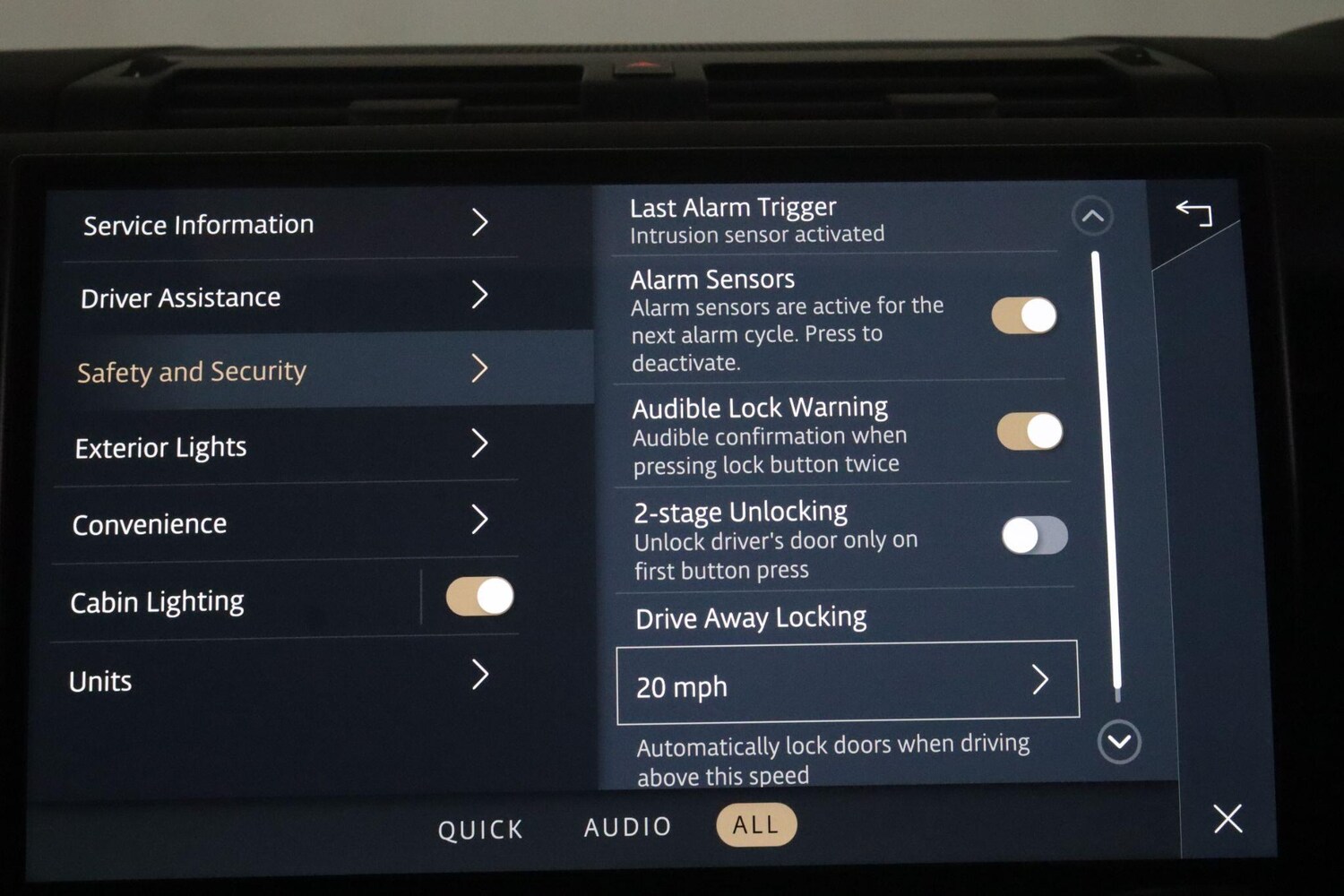 Used Land Rover Defender 2022 for sale - 77425421: Photo 48