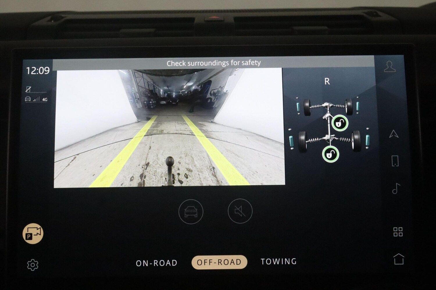 Used Land Rover Defender 2022 for sale - 77425421: Photo 61