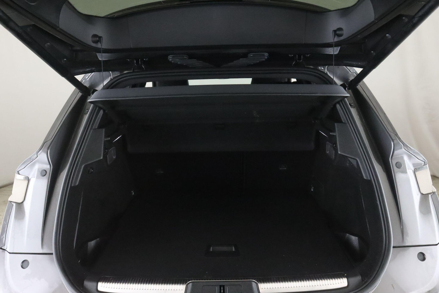 Used DS Automobiles DS 7 Crossback 2022 for sale - 77439930: Photo 12