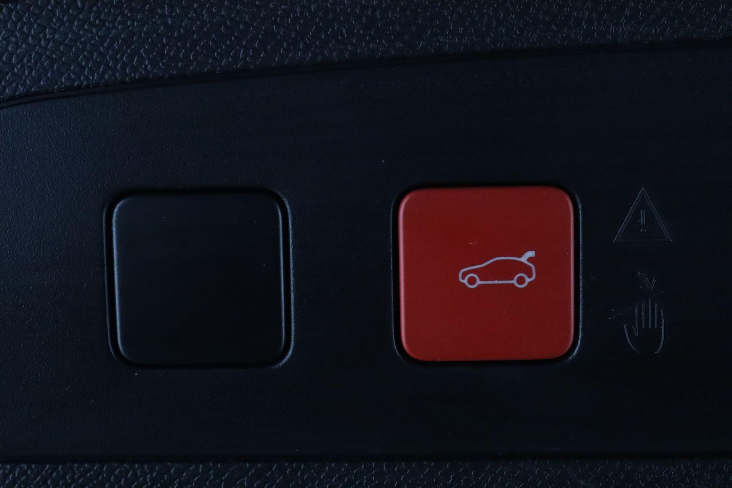 Used DS Automobiles DS 7 Crossback 2022 for sale - 77439930: Photo 13