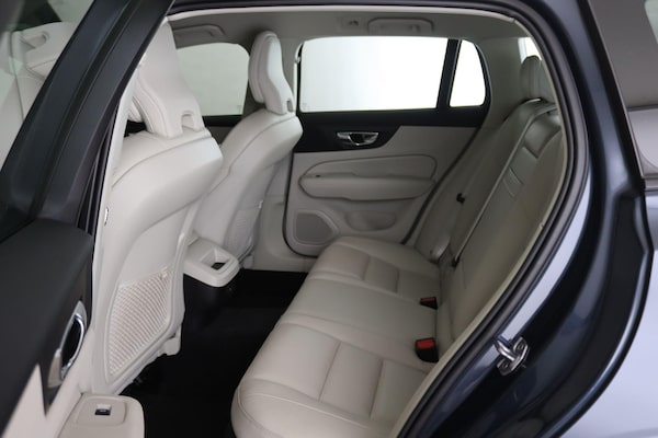 Used Volvo V60 2020 for sale - 75280646: Photo 12
