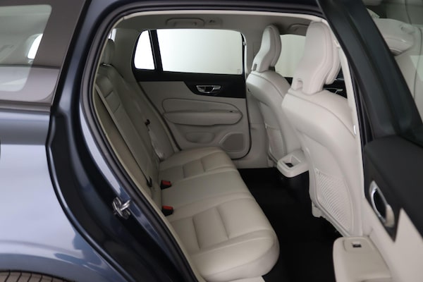 Used Volvo V60 2020 for sale - 75280646: Photo 15