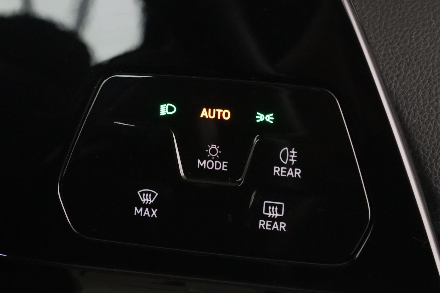 Used Volkswagen Golf 2023 for sale - 76727337: Photo 19