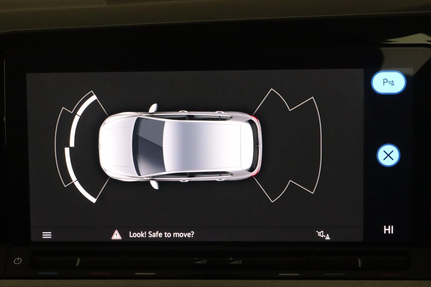 Used Volkswagen Golf 2023 for sale - 76727337: Photo 40