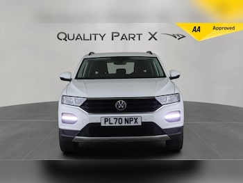 Used Volkswagen T-Roc 2020 for sale - 75280253: Photo