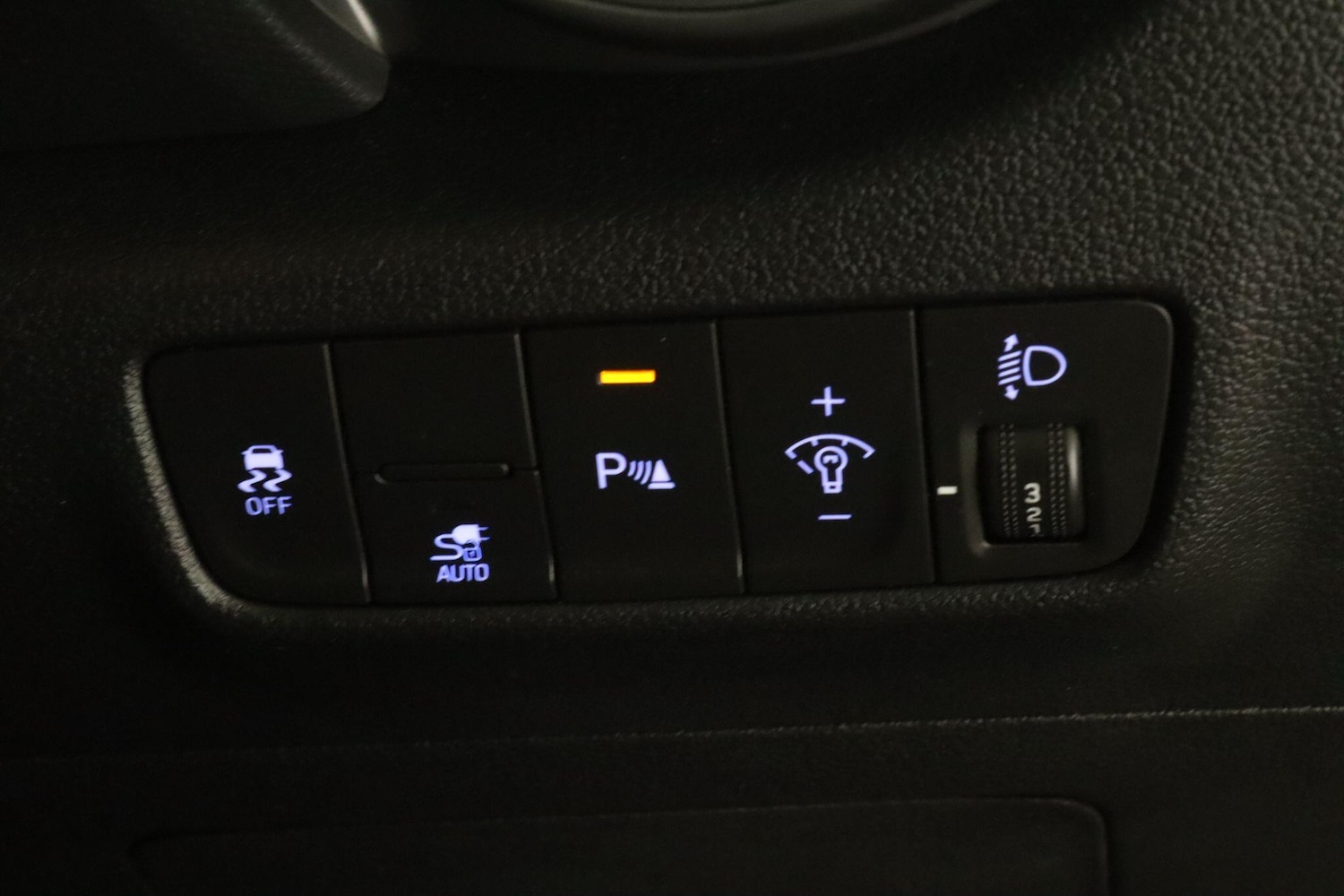 Used Hyundai KONA 2022 for sale - 78047232: Photo 15