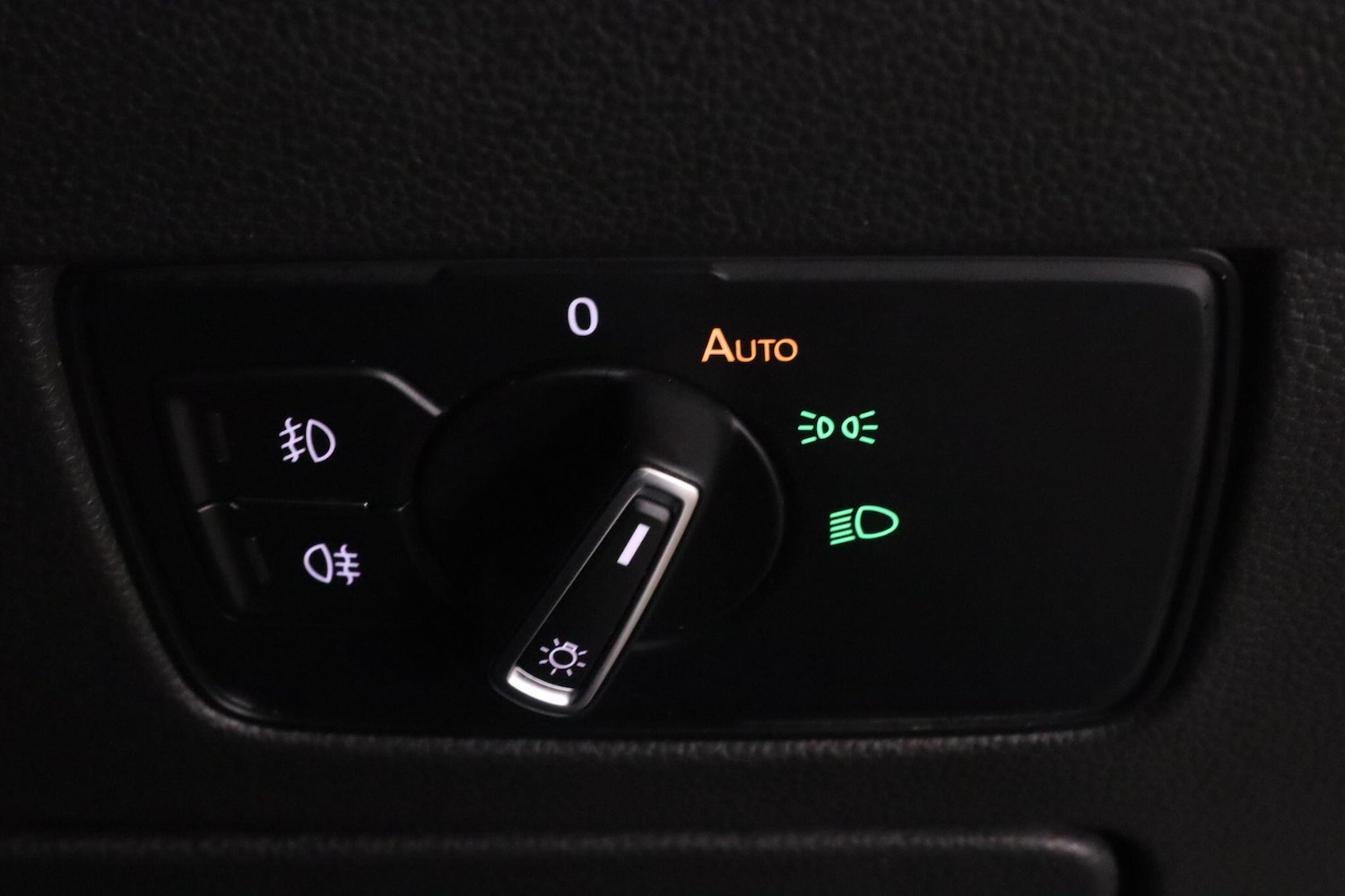 Used Volkswagen Passat 2020 for sale - 76360237: Photo 18