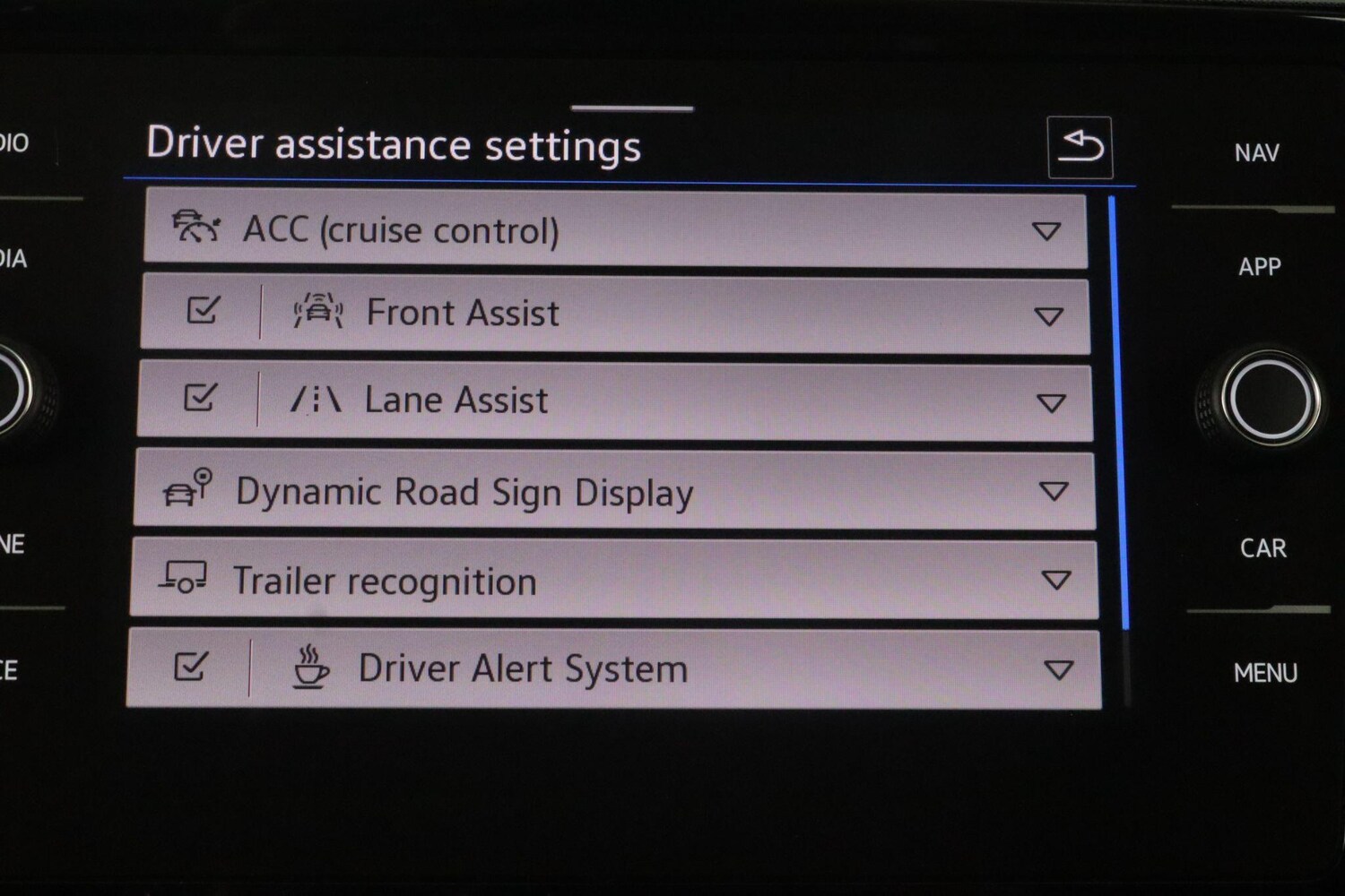 Used Volkswagen Passat 2020 for sale - 76360237: Photo 30