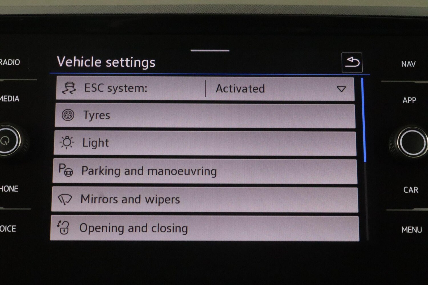 Used Volkswagen Passat 2020 for sale - 76360237: Photo 32