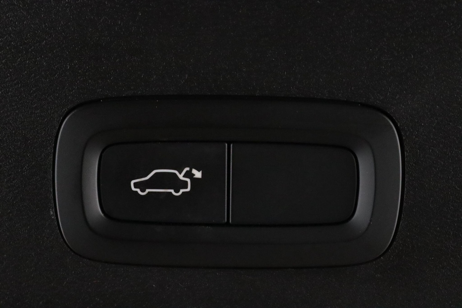 Used Volvo XC40 2021 for sale - 76059735: Photo 13