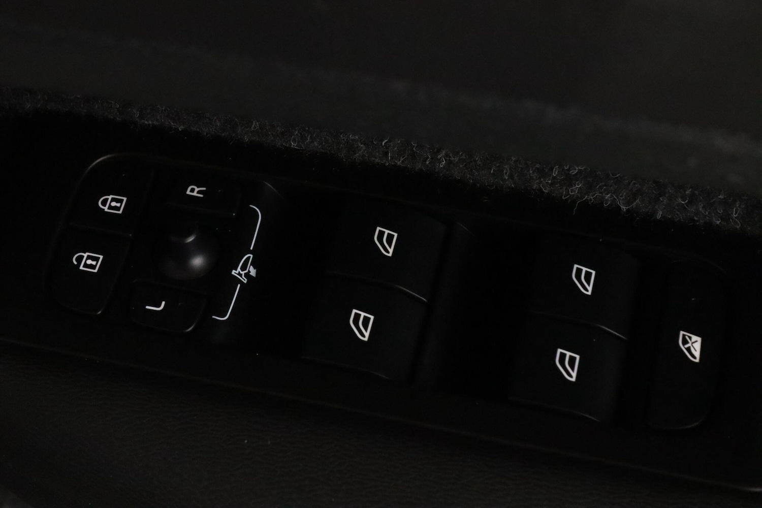 Used Volvo XC40 2021 for sale - 76059735: Photo 17