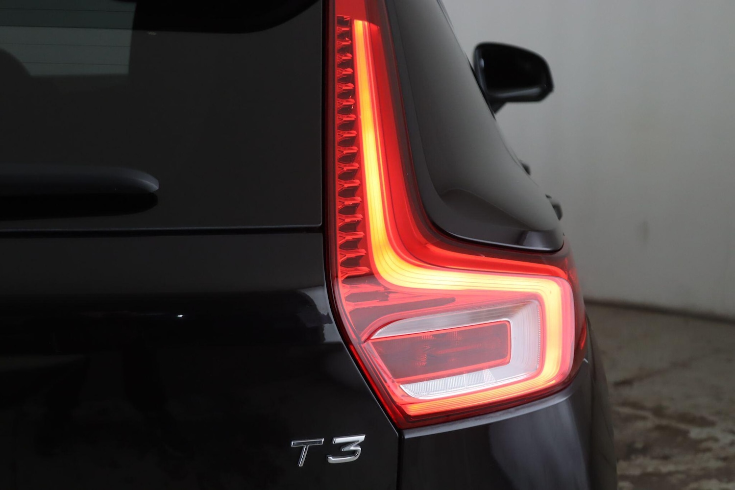 Used Volvo XC40 2021 for sale - 76059735: Photo 9