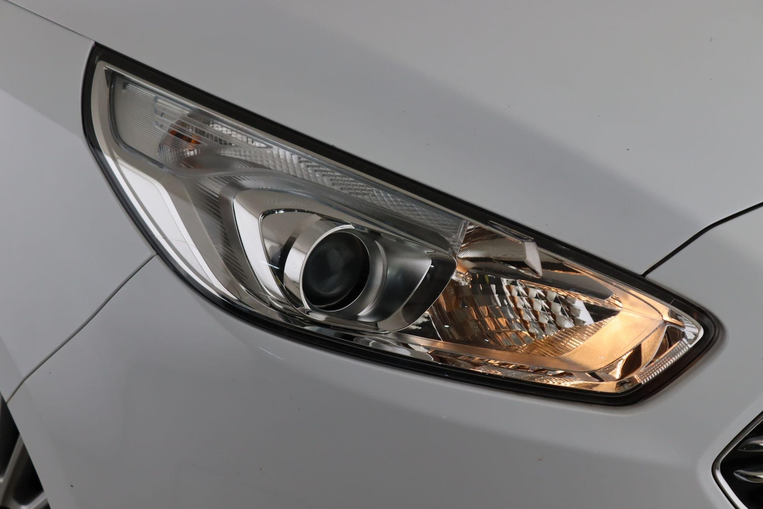 Used Ford Galaxy 2019 for sale - 76781993: Photo 9