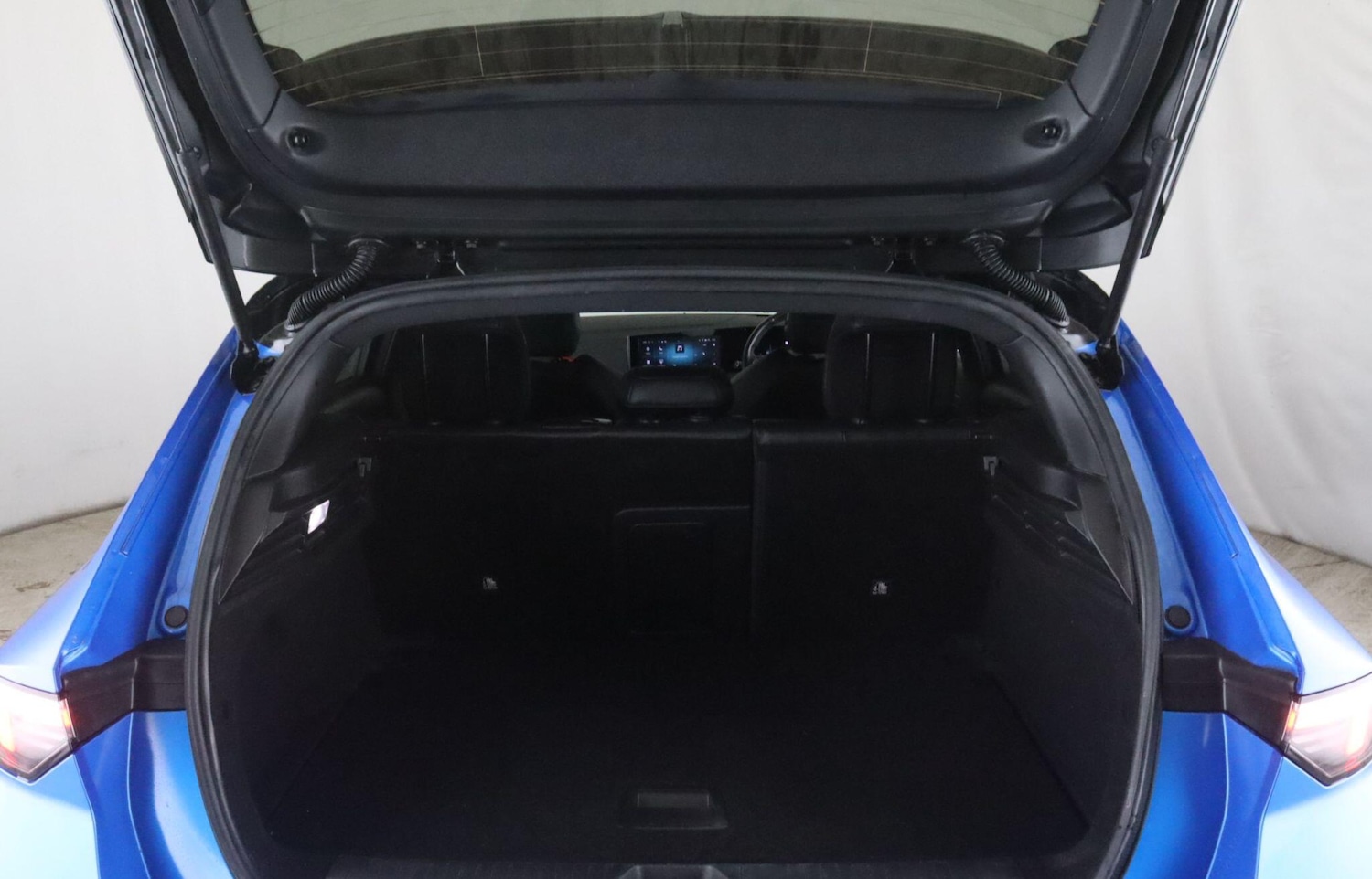 Used Vauxhall Astra 2022 for sale - 77155430: Photo 11