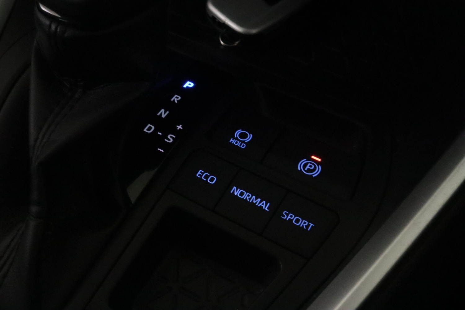 Used Toyota RAV4 2022 for sale - 77441307: Photo 23