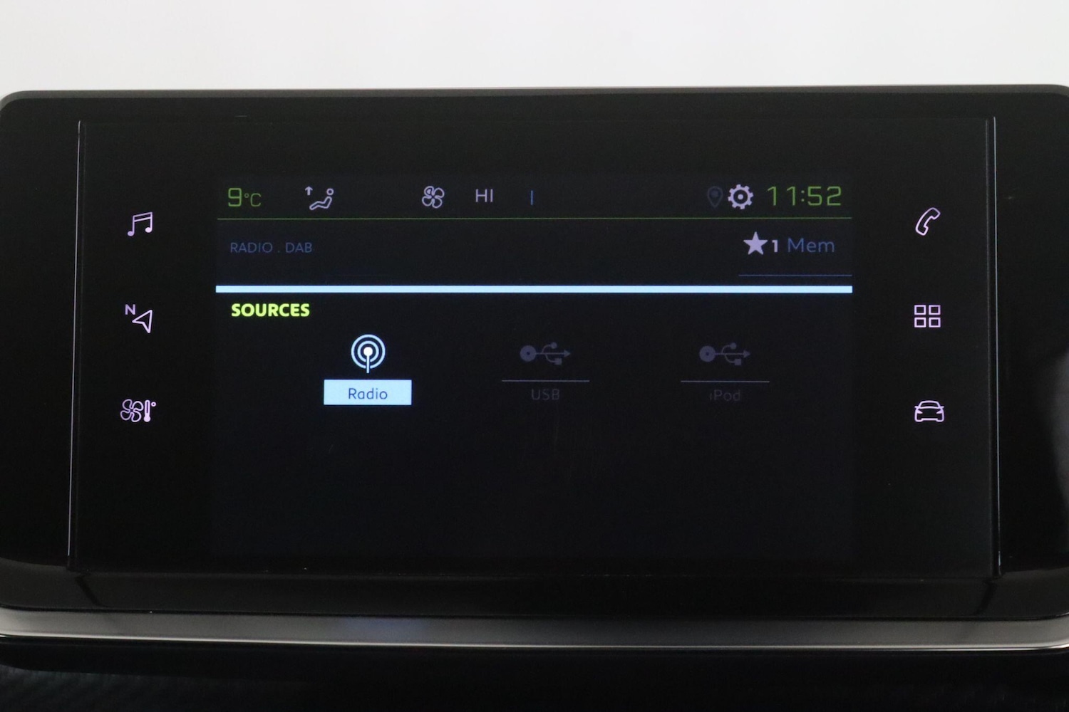 Used Peugeot E-2008 2022 for sale - 78046675: Photo 22