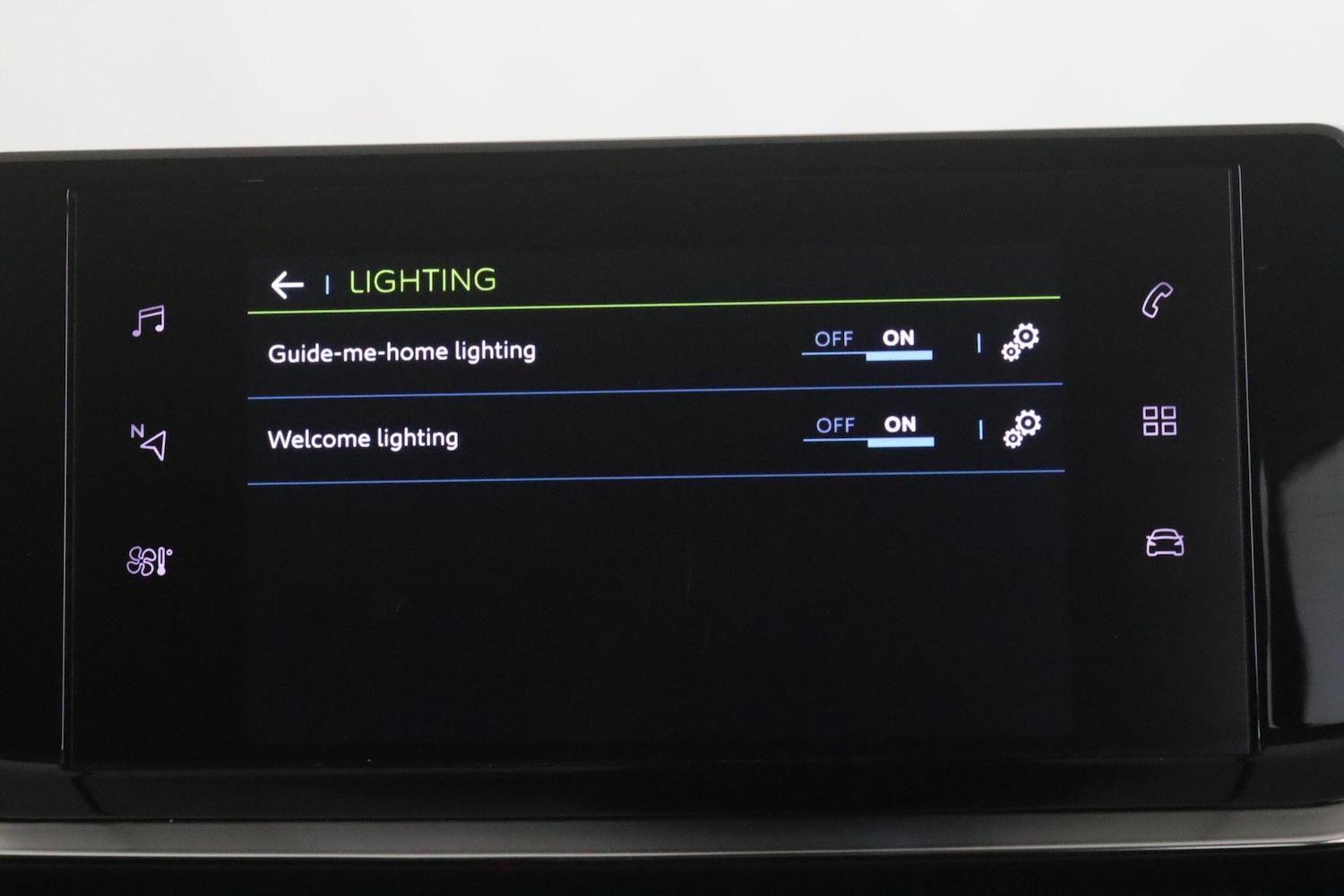 Used Peugeot E-2008 2022 for sale - 78046675: Photo 27