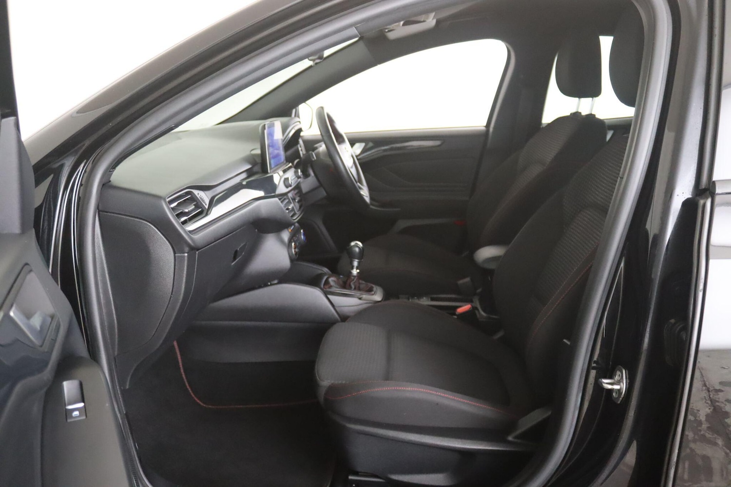 Used Ford Focus 2020 for sale - 77081679: Photo 11