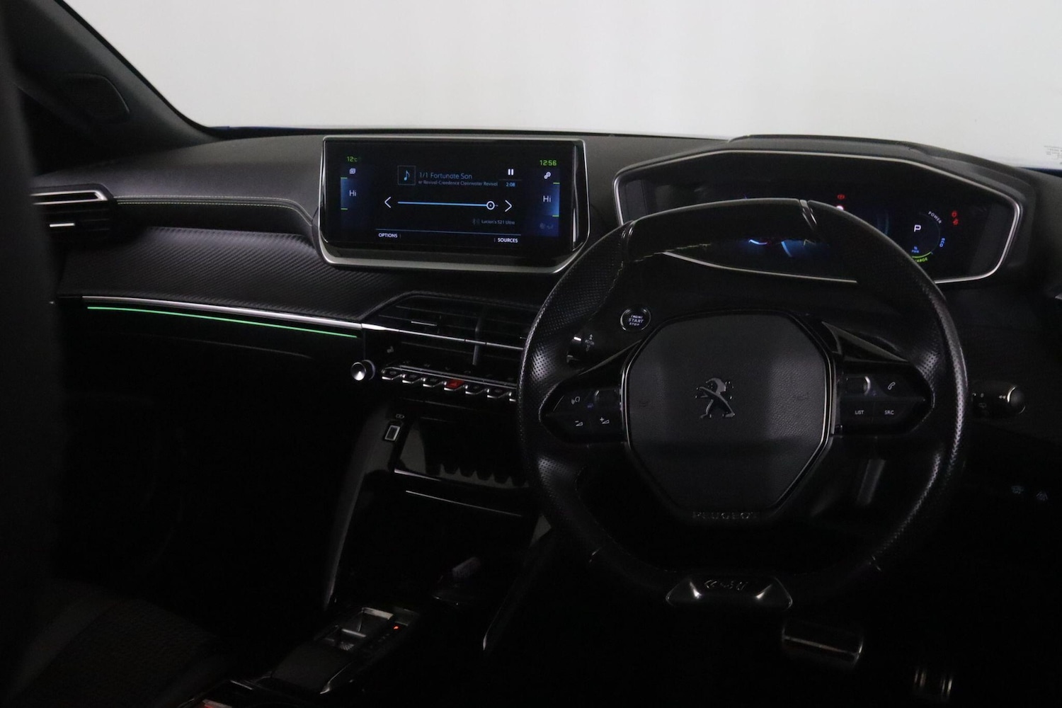 Used Peugeot E-2008 2022 for sale - 77695800: Photo 15