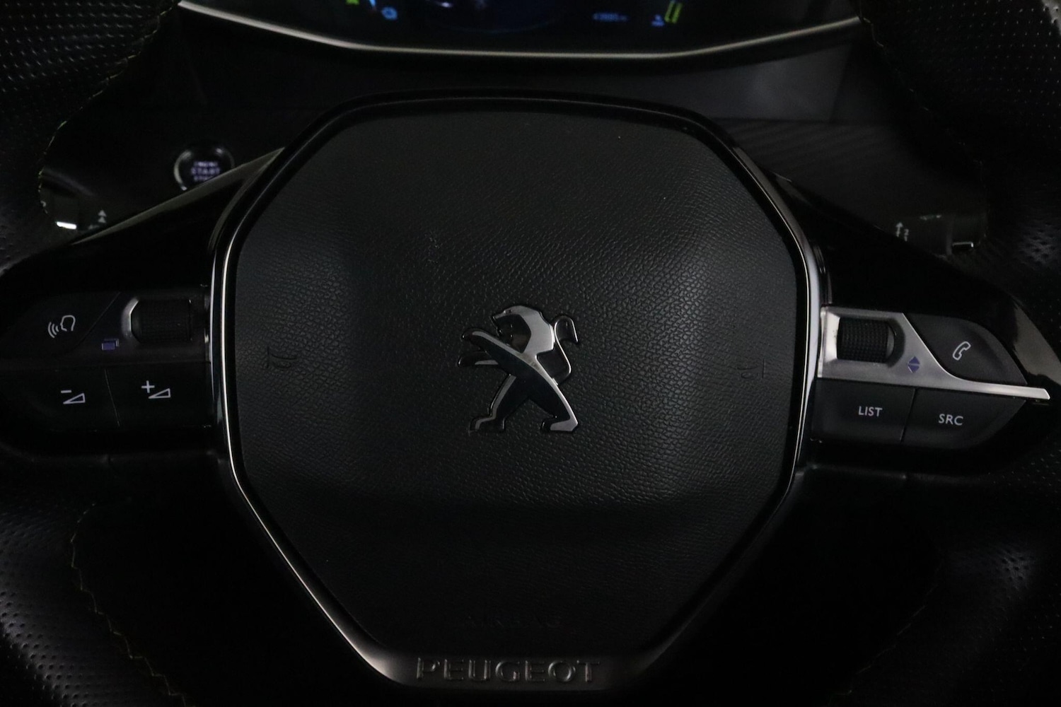 Used Peugeot E-2008 2022 for sale - 77695800: Photo 20