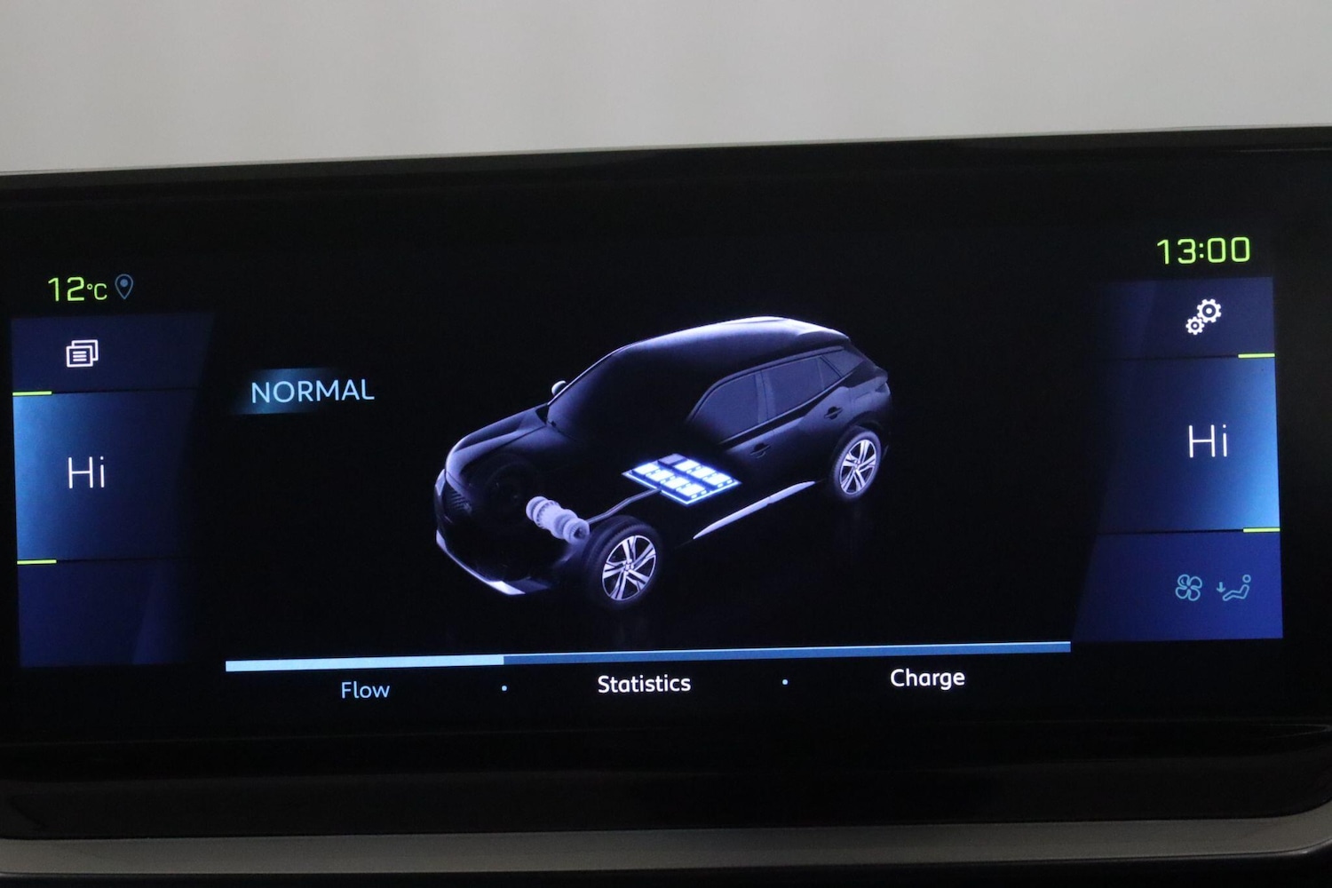 Used Peugeot E-2008 2022 for sale - 77695800: Photo 34