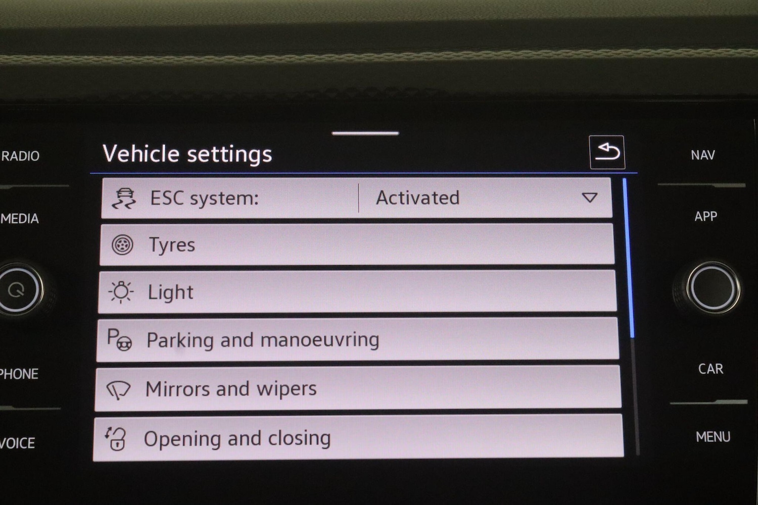 Used Volkswagen Taigo for sale - 77268117: Photo 27