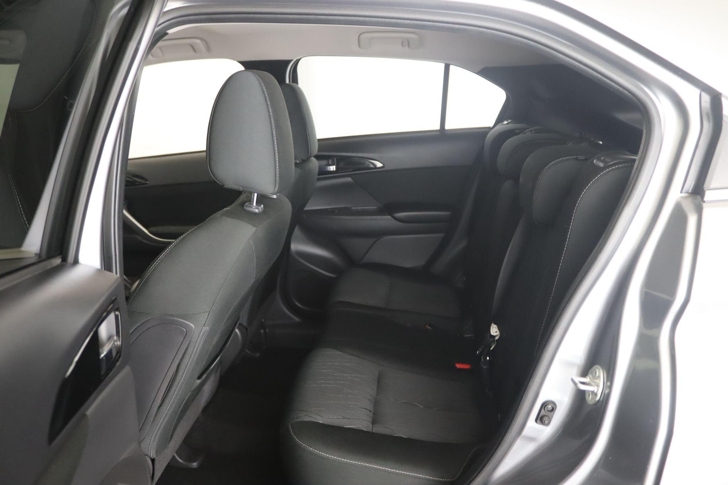 Used Mitsubishi Eclipse Cross 2019 for sale - 76701302: Photo 13