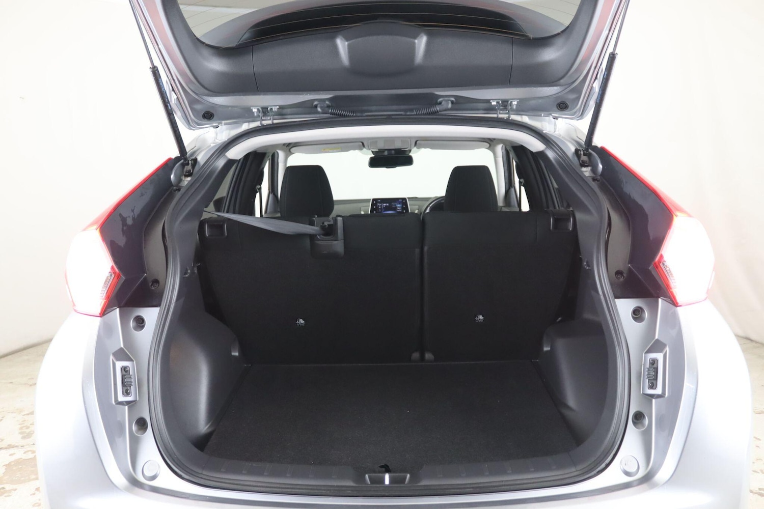 Used Mitsubishi Eclipse Cross 2019 for sale - 76701302: Photo 14