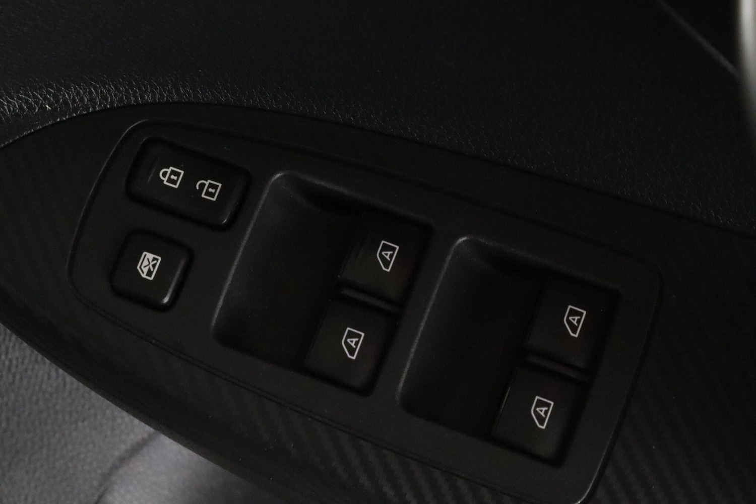 Used Mitsubishi Eclipse Cross 2019 for sale - 76701302: Photo 19