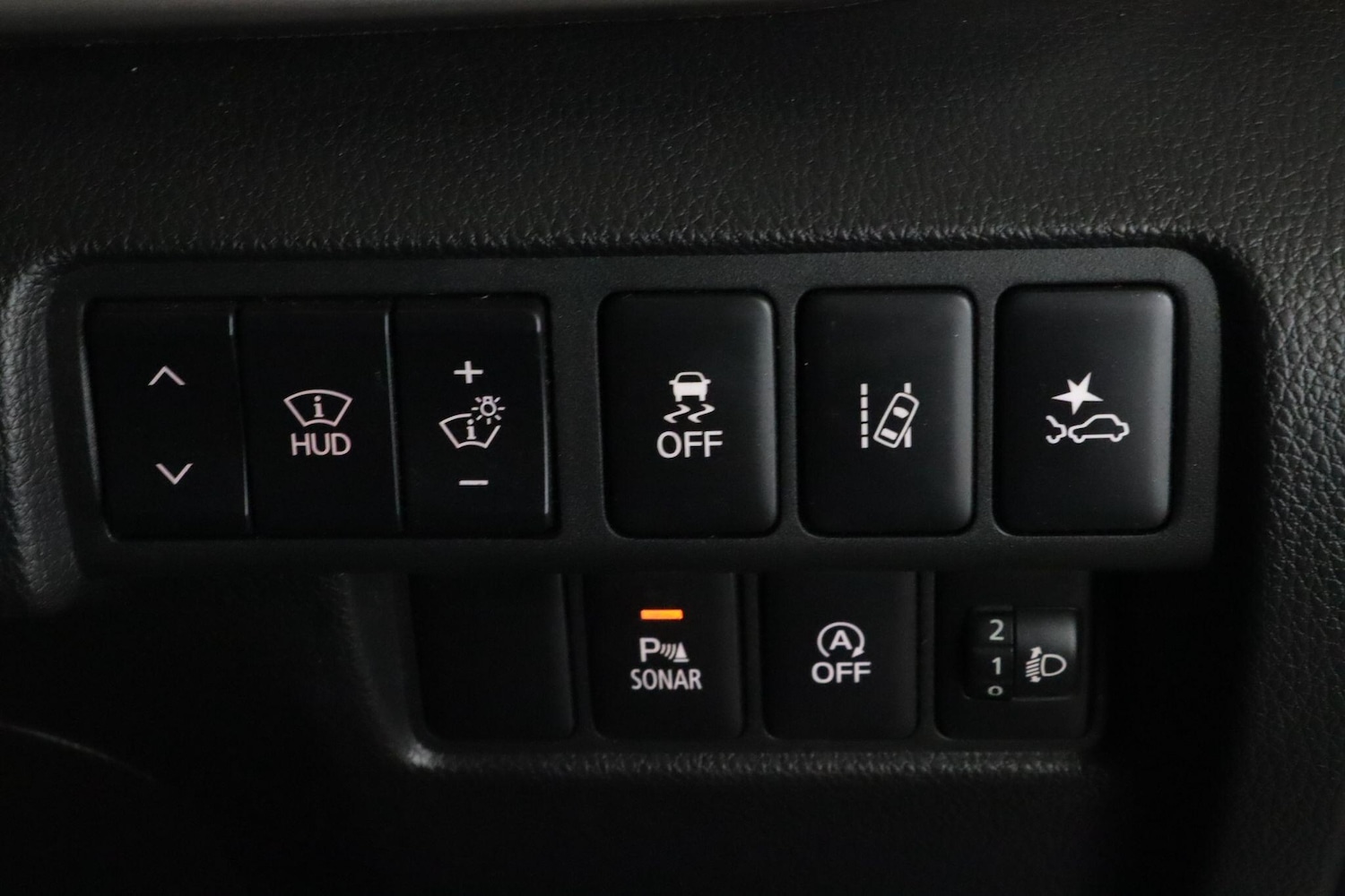 Used Mitsubishi Eclipse Cross 2019 for sale - 76701302: Photo 20